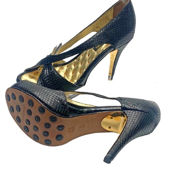 SHAWN and SHANE Black Reptile Embossed Leather Hidden Platform Stiletto‎ - Picture 7 of 9